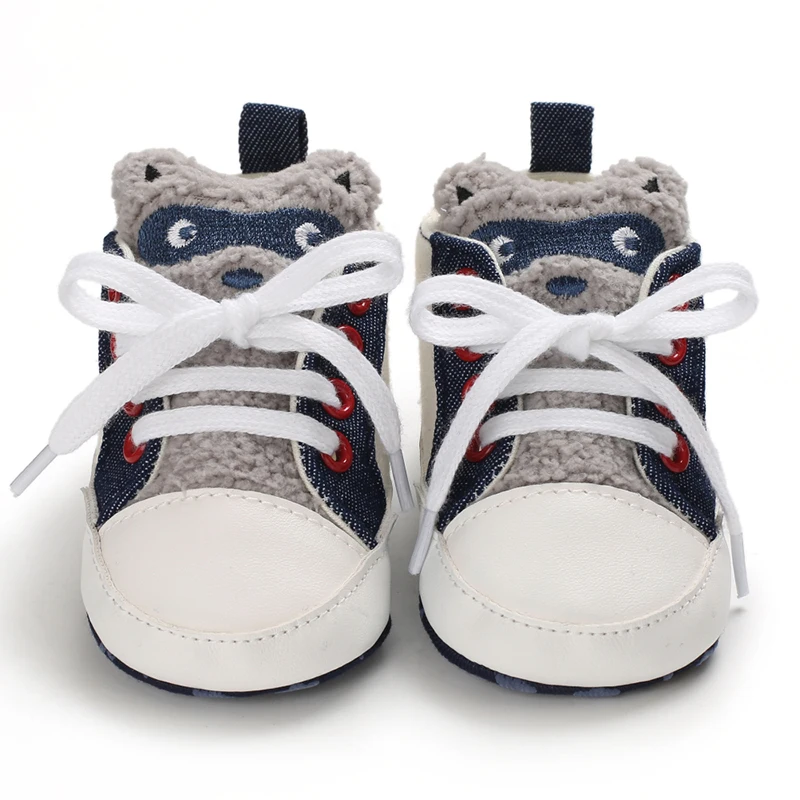 Neue, modische High-Top-Sneaker für Jungen, Mädchen, mit Cartoon-Motiven, lässig, weicher Stoffsohle, rutschfest, ideal als erste Schuhe zum Laufenlernen. – Detail 5
