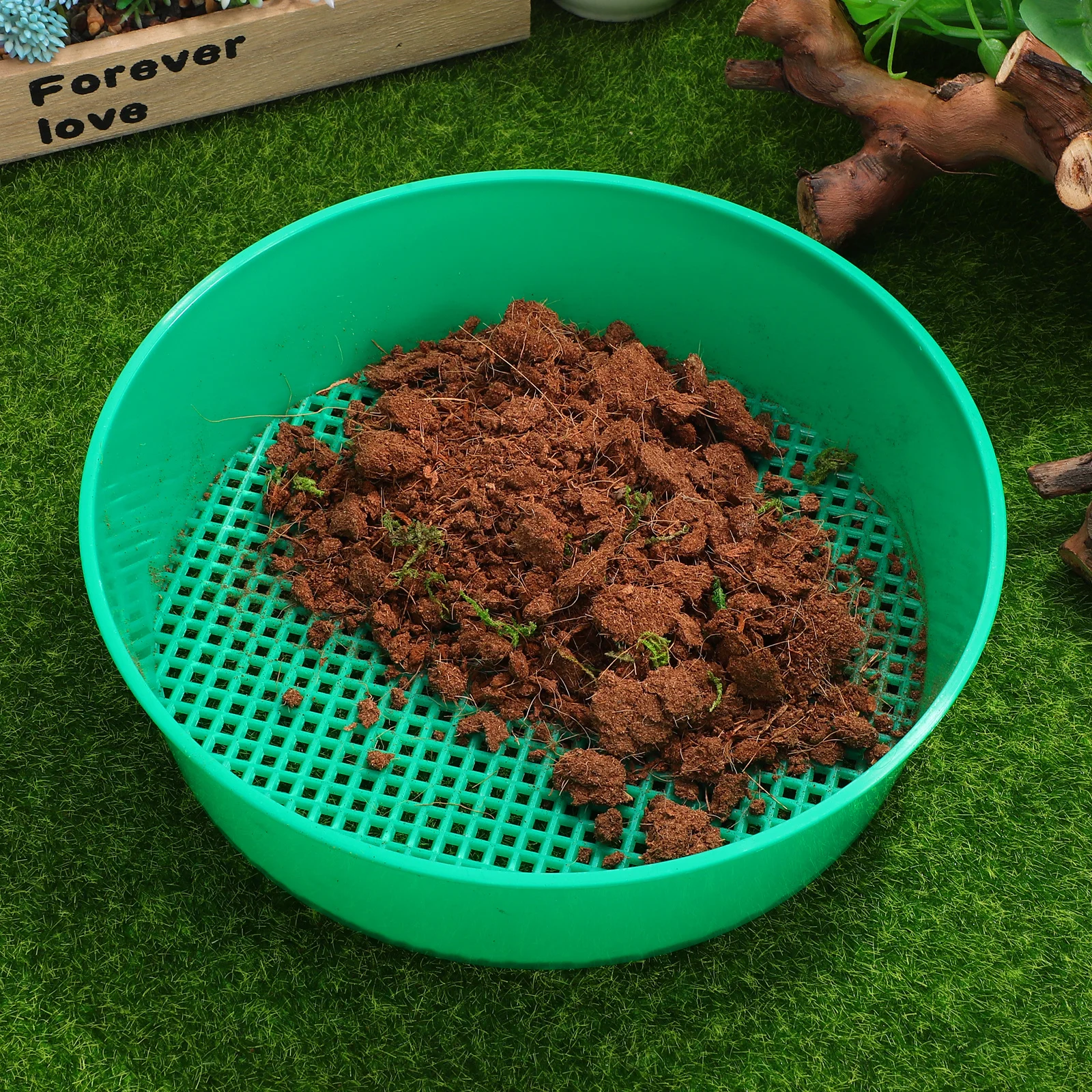 

2Pcs Garden Mesh Plastic Sieve Gardening Tool Stone Soil Screen Riddle Lightweight Durable for Balcony Mini Compost