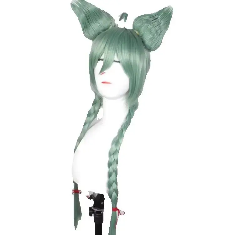 ハンドメイドの、短い、スパイク状のコスプレウィッグ。耐熱性合成繊維を使用し、シルバーホワイトのダブルバンズスタイル。ハロウィーンやアニメ、ゲームのキャラクターのコスチュームに最適。