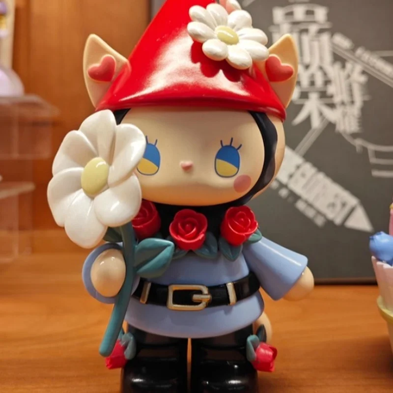 ใหม่ที่ขายดีที่สุด Emma's Secret Forest Garden Dating Series กล่องตาบอดของเล่นเดสก์ท็อปตกแต่งตุ๊กตา HAND-made ของขวัญวันเกิด