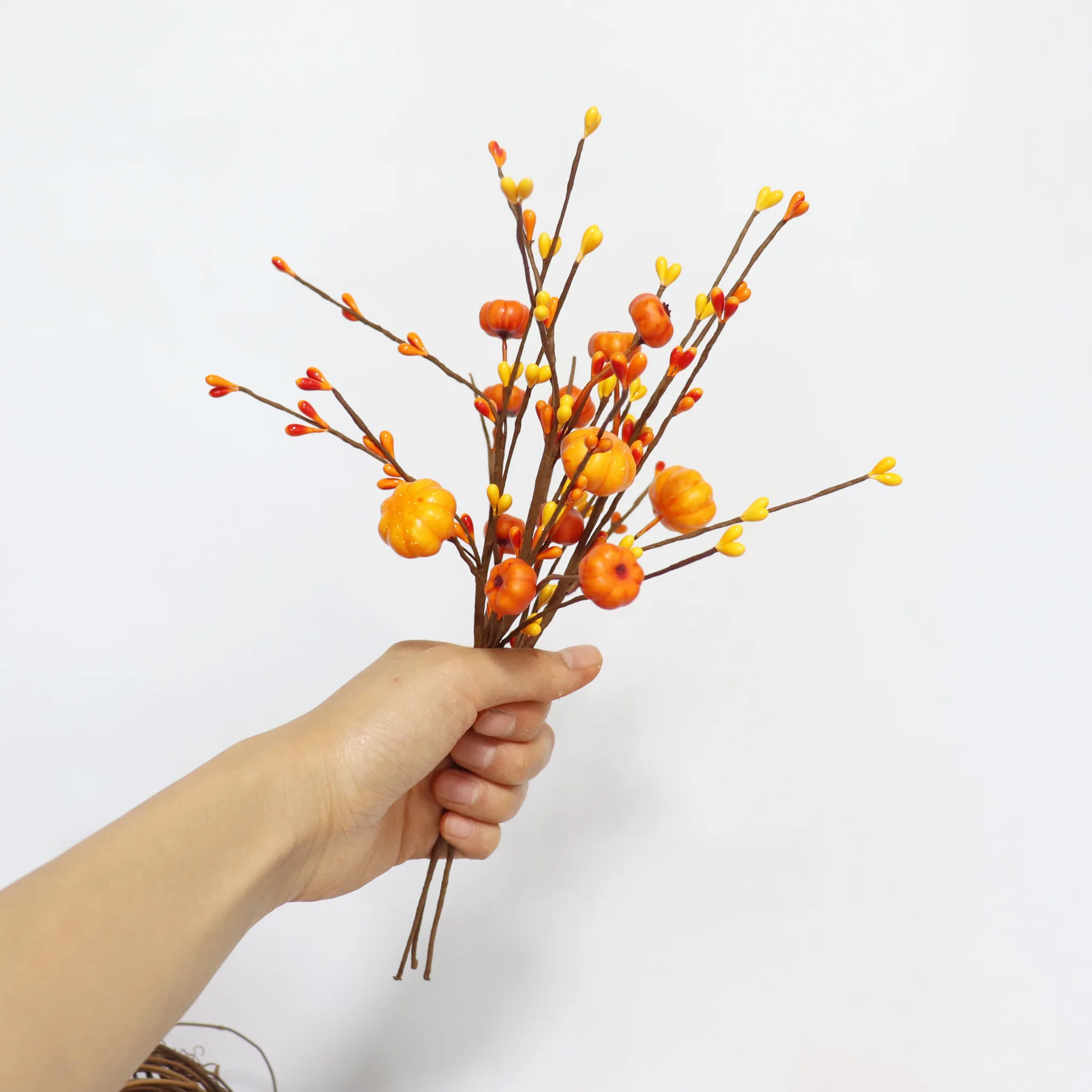 

New Creative DIY Berry Pumpkin Branches, Suitable For Home And Garden Decoration To Enhance A Warm Atmosphere
