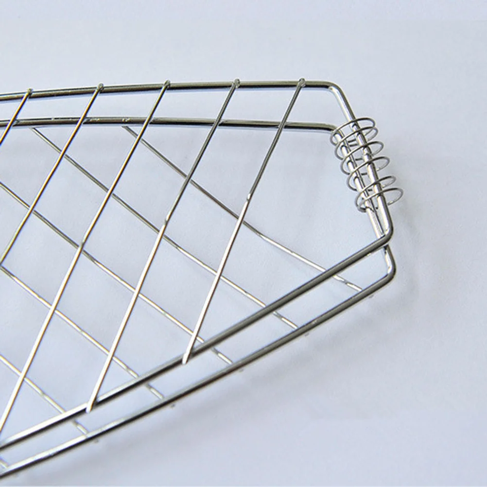 

Wooden Handle Bbq Fish Grilling Basket Reusable Outdoor Picnic Tools Grill Fish Basket Dishwasher Safe Non-Stick Food Grade Wire