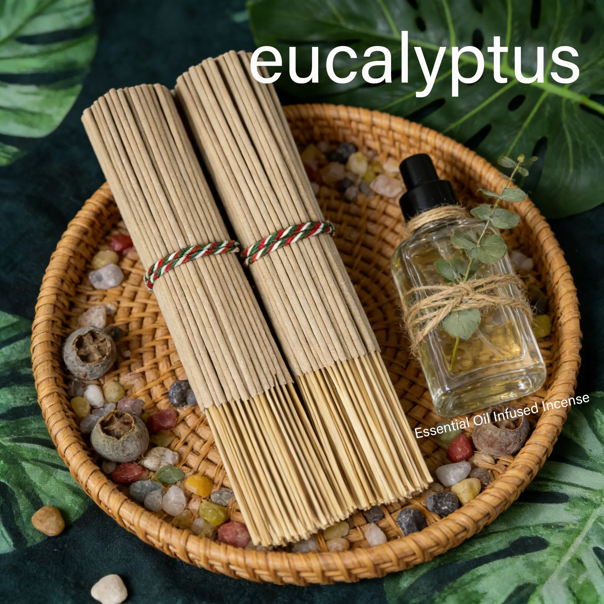 Un paquete de aproximadamente 100 varillas de eucalipto blanco, impregnadas con aceite esencial de eucalipto para fragancia, natural y no irritante, el blanco simboliza la santidad, más adecuado para purificar el alma, eliminar la mala suerte, traer más riqueza y salud