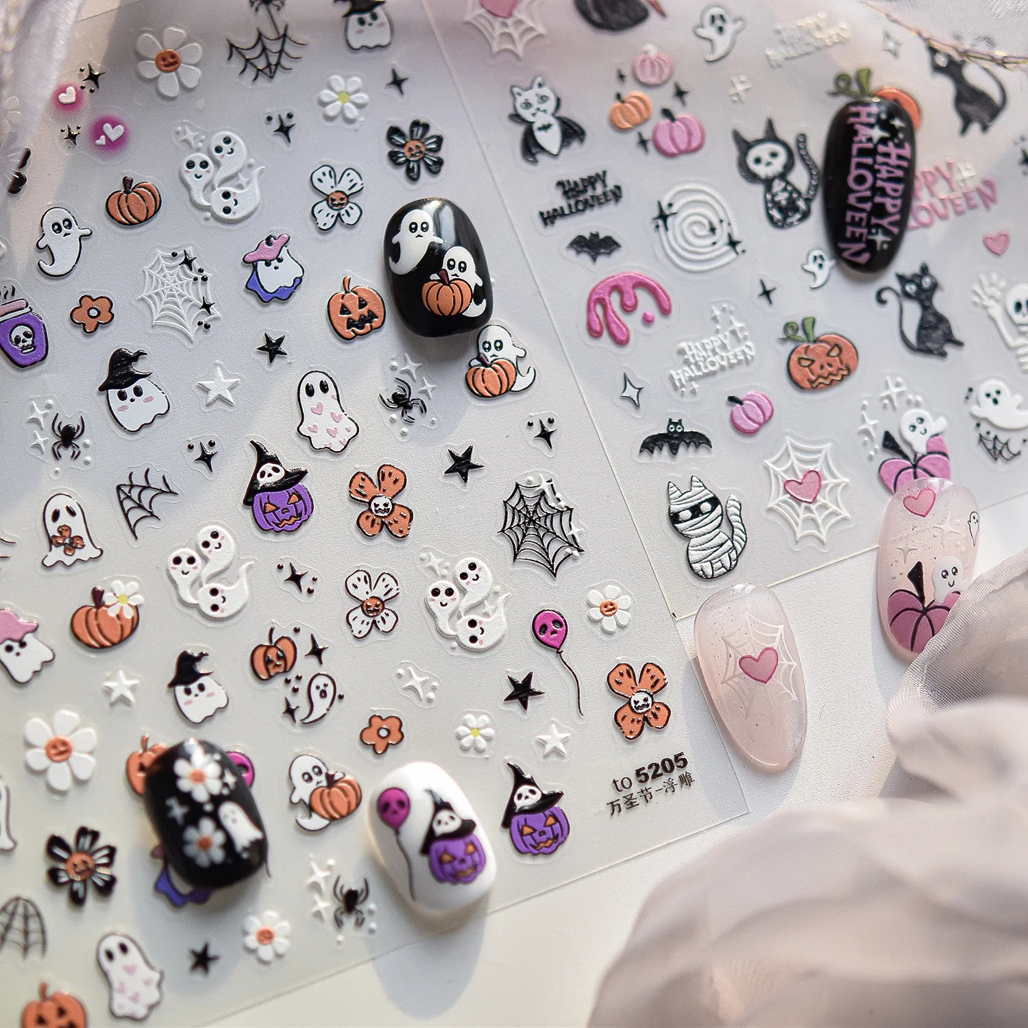 Halloween-Nagelaufkleber, liebenswerte Geister, Spinnennetze, finster lächelnde Kürbisse, Party, Ballon, Blumen, Sterne, 5D-Nagelkunst-Aufkleber zum Selbermachen