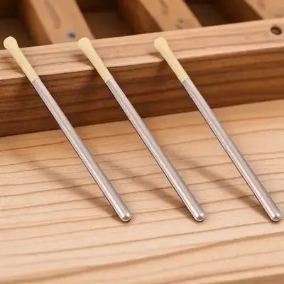 ชุดแปรงแต่งหน้าระดับพรีเมียมประกอบด้วยแปรงปัดแป้ง แปรงปัดแก้ม แปรงไฮไลท์ แปรงทรงพัด สำหรับการแต่งหน้าที่ไร้ที่ติ