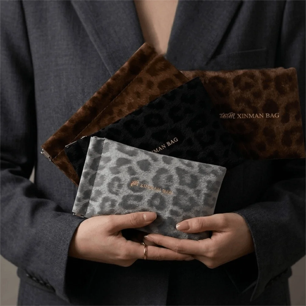 Durable Soft PU Eyeglasses Pouch Leopard Print Anti-Pressure Glasses Bag Auto Spring Close Glasses Case Travel Daily Use