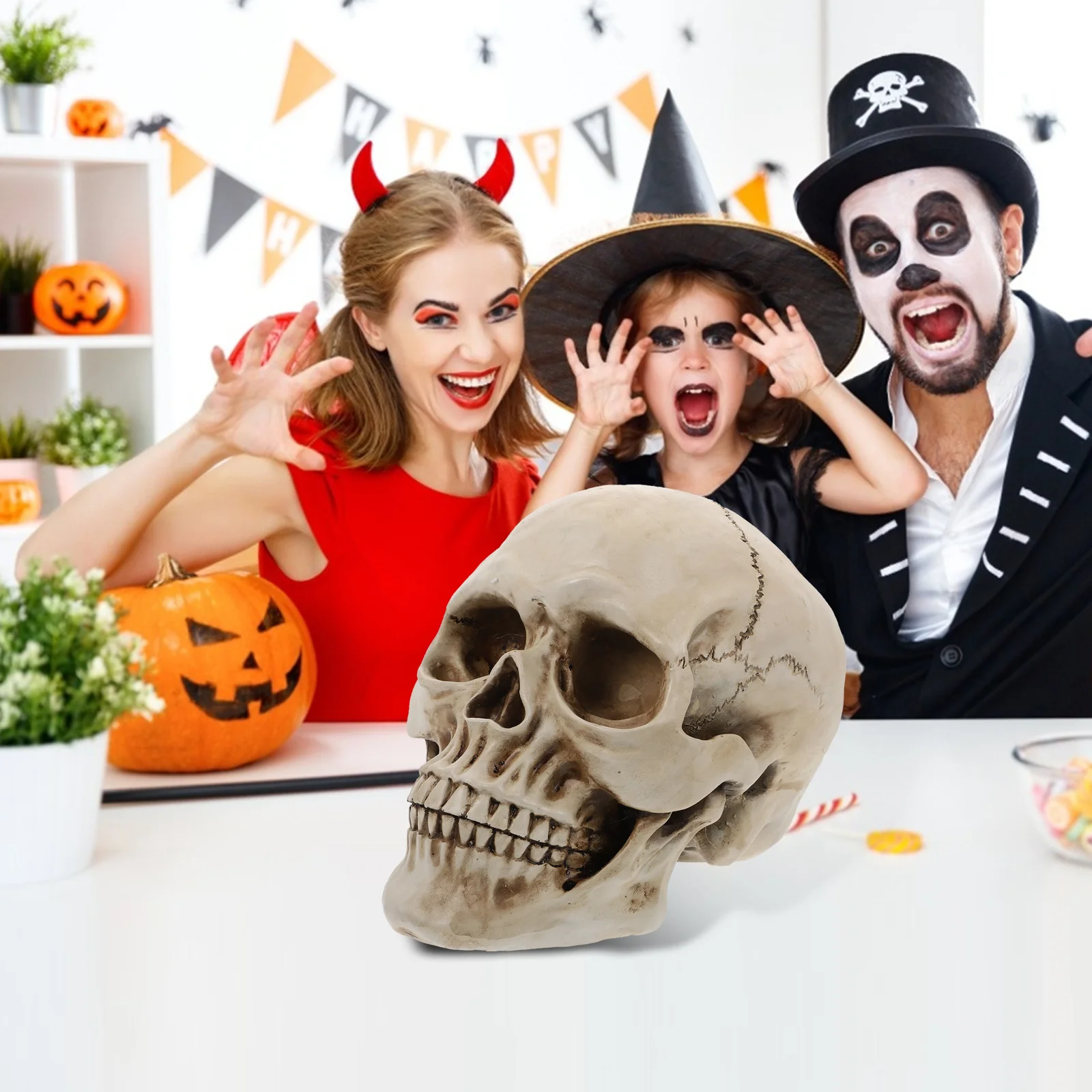 

Realistic Looking Skulls Head Household Adornment Tabletop Decor Halloween Decorations