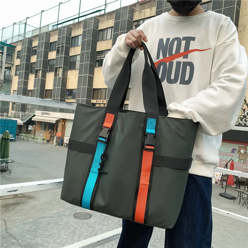 

Men's Large Capaci oulder Bag Faionable Casual Travel Handbag ort Trip Trendy Brand Leisure Bapa Ox Cloth Zipper