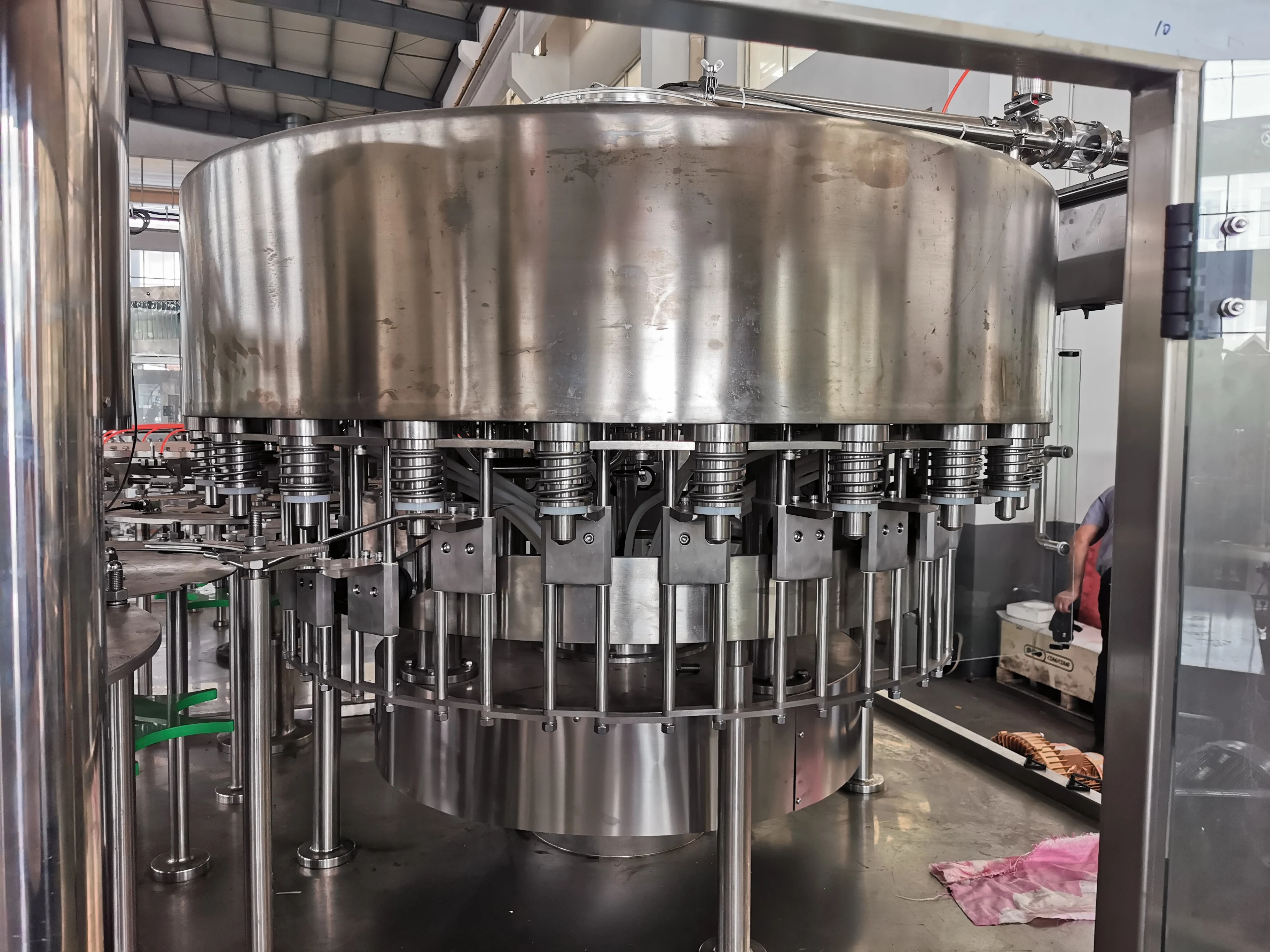 10-Liter Multifunctional Machine for Beverages  Viscous Liquids Glass Gear Engine PLC Control for Gel Shampoo Rice