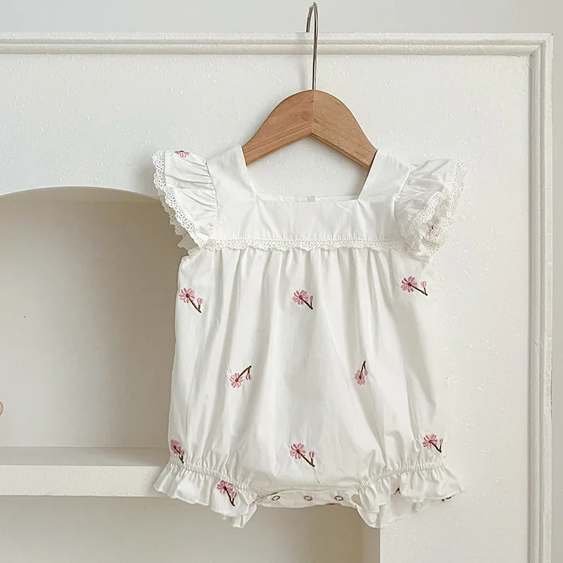 Girls Onesie 2026 Spring and Summer New Childrens Clothing Korean Style Girl Baby Lace Square Collar Embroidered Onesie