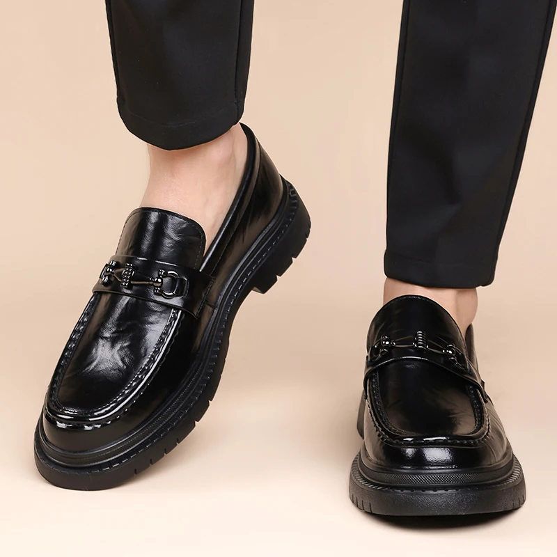 Luxury Brand Mens Comfortable Thick Soled Business Casual Leather Shoes for Spring New Daily Gentleman's Casual Non Slip Loafers