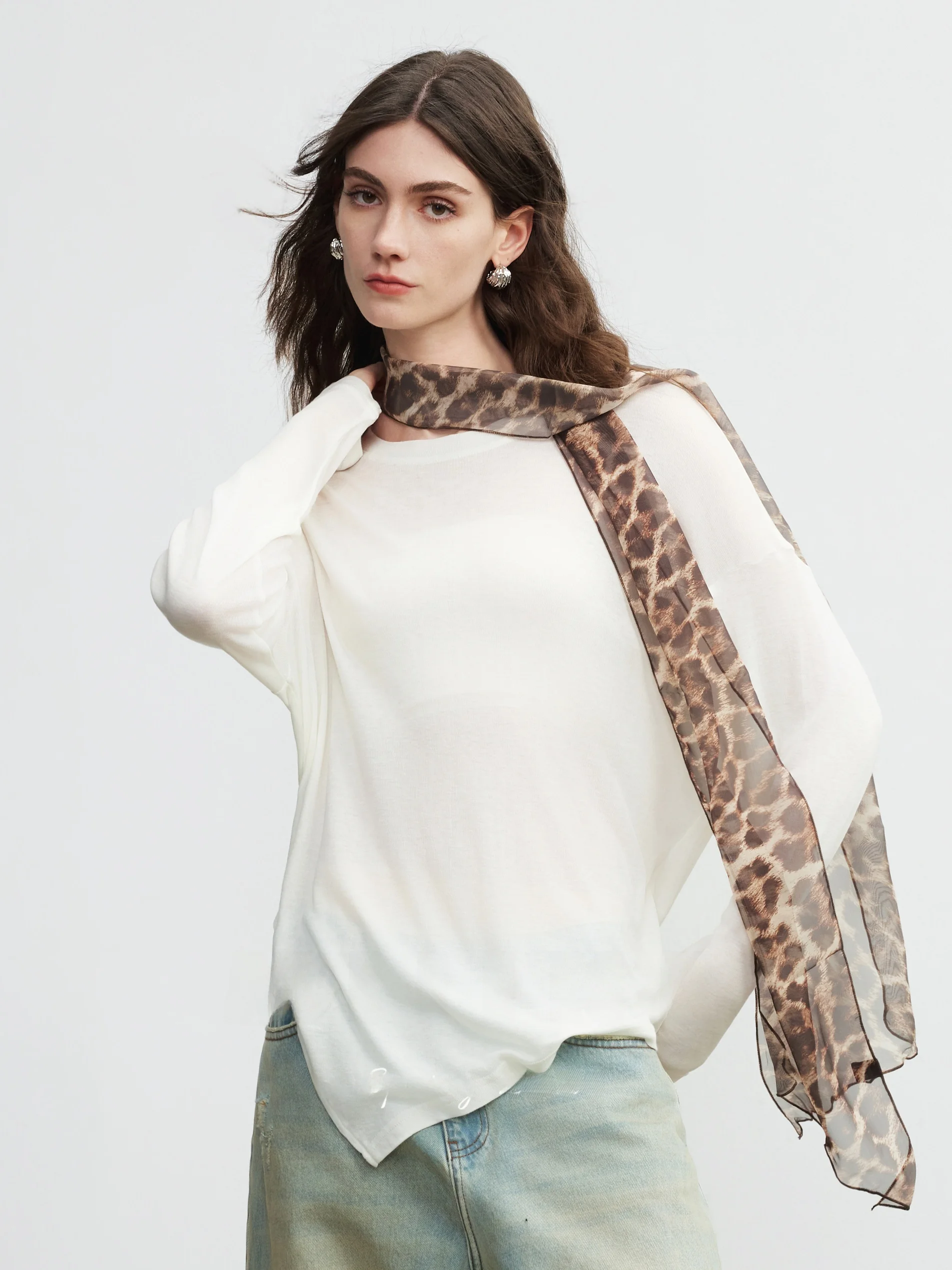 

Miiine Silk Mixed Long Sleeve T-Shirt Casual Asymmetrical Hemline Silk Blend T-Shirt Women's Loose Fit round Neck Top