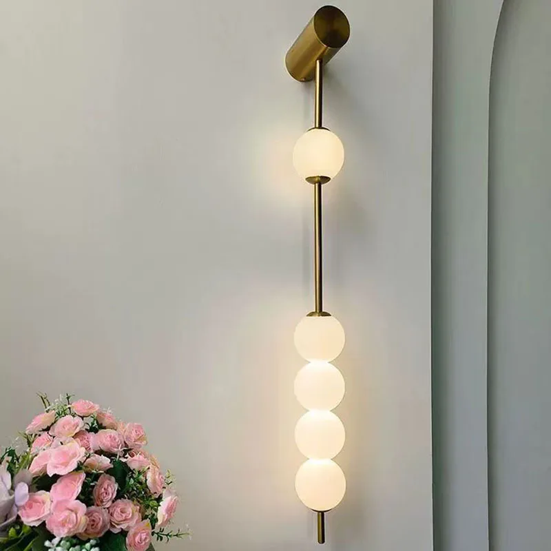 

Creative White Acrylic Ball LED Wall Light Indoor Home Parlor Bedroom Sconce Lamp Gold Black Metal Dropshipping