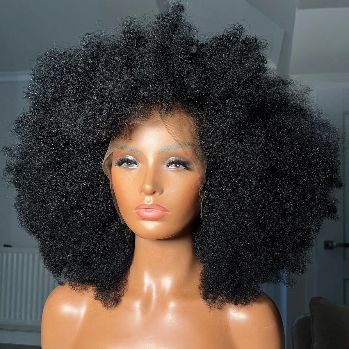 Afro Kinky Curly Perücke mit 400er Dichte, Glueless, 100% Echthaar, 13x6 HD Lace Front, brasilianisches Remy-Haar, vorgezupfte Lockenperücke