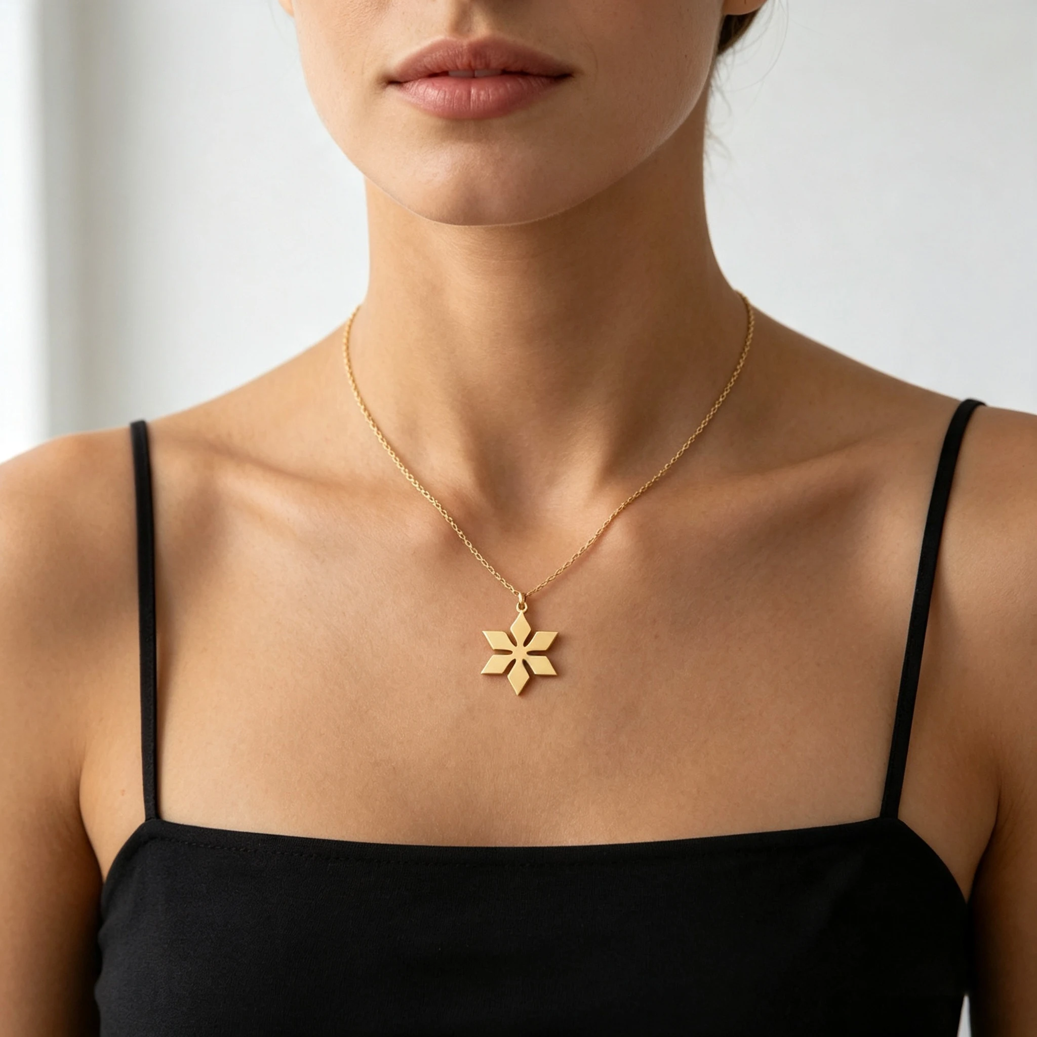 Kkjoy Halskette mit minimalistischem Schneeflocken-Anhänger aus Edelstahl, zierliche Schlüsselbeinkette, einfacher Alltagsschmuck, Geschenk für Frauen, Weihnachten – Detail 3