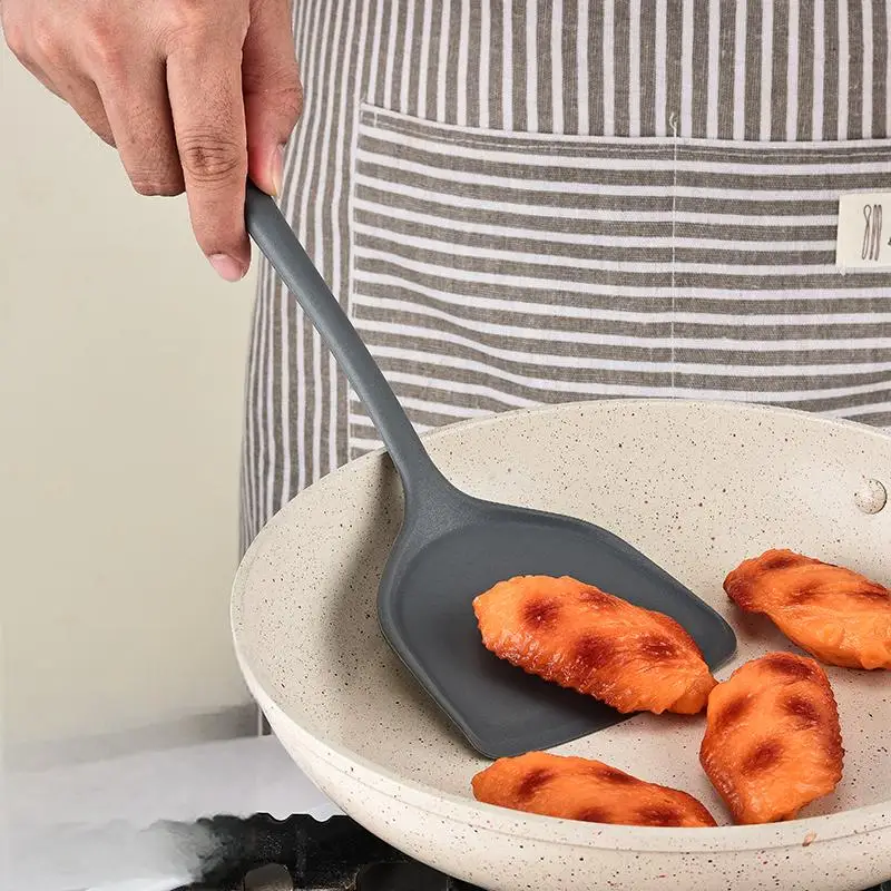 All-in-One-Silikonspatel für Küchenartikel, hitzebeständiger Antihaft-Bratpfanne-Spatel, chinesischer Haushaltsspatel aus Silikon