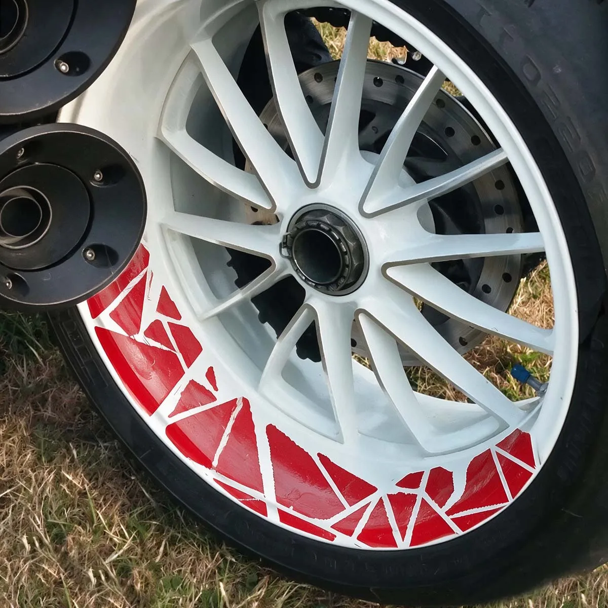 Geometrischer Riss-Motorrad-Felgenaufkleber, reflektierender Vinyl-Aufkleber, wasserdicht, UV-beständig, Felgenband, Motorrad-Dekorationszubehör – Detail 4