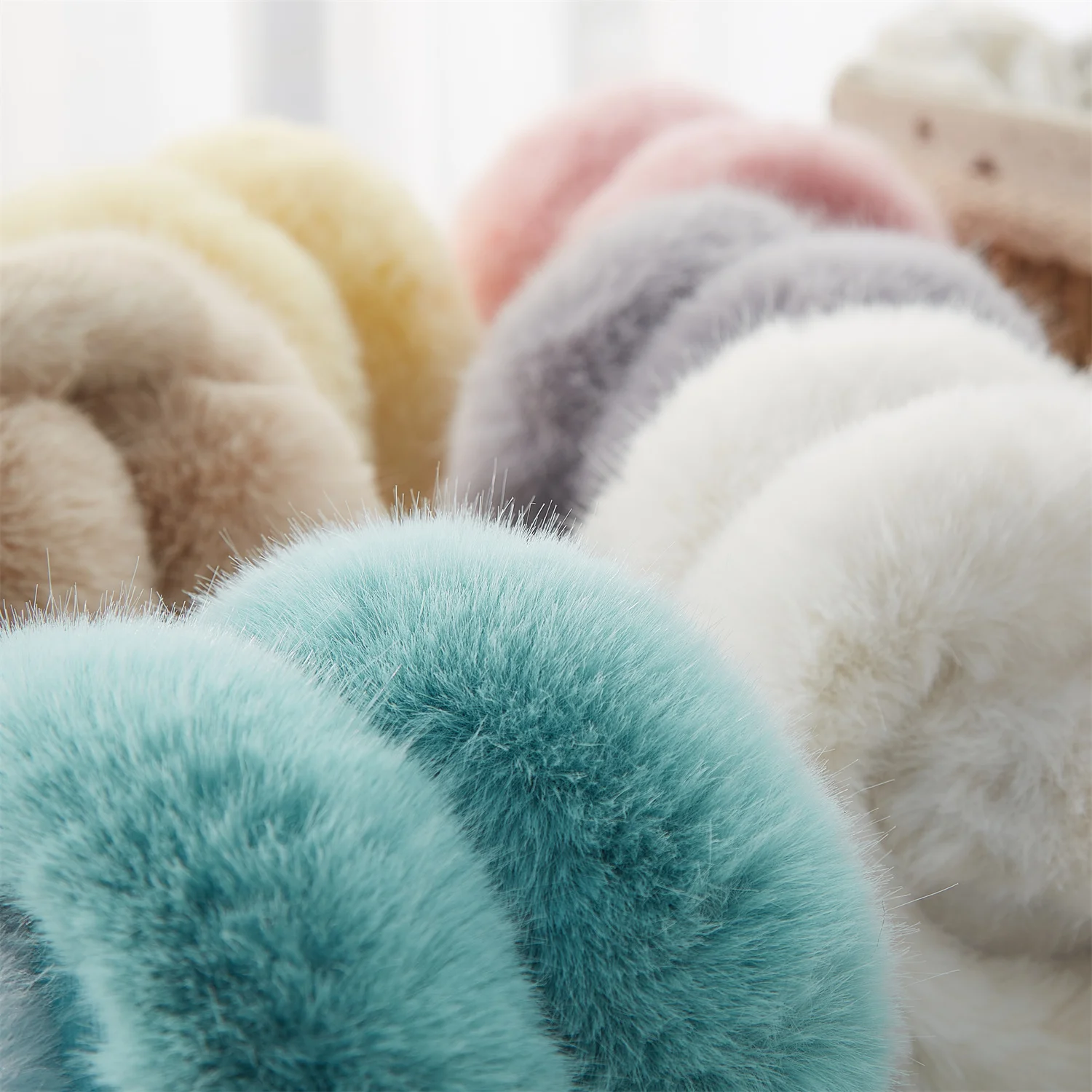 Anjj 10 Colors Faux Rabbit Fur Earmuffs Exquisite Luxury Fashion Plush Ear Muffs Unisex Winter Warm Clothing Travel Using