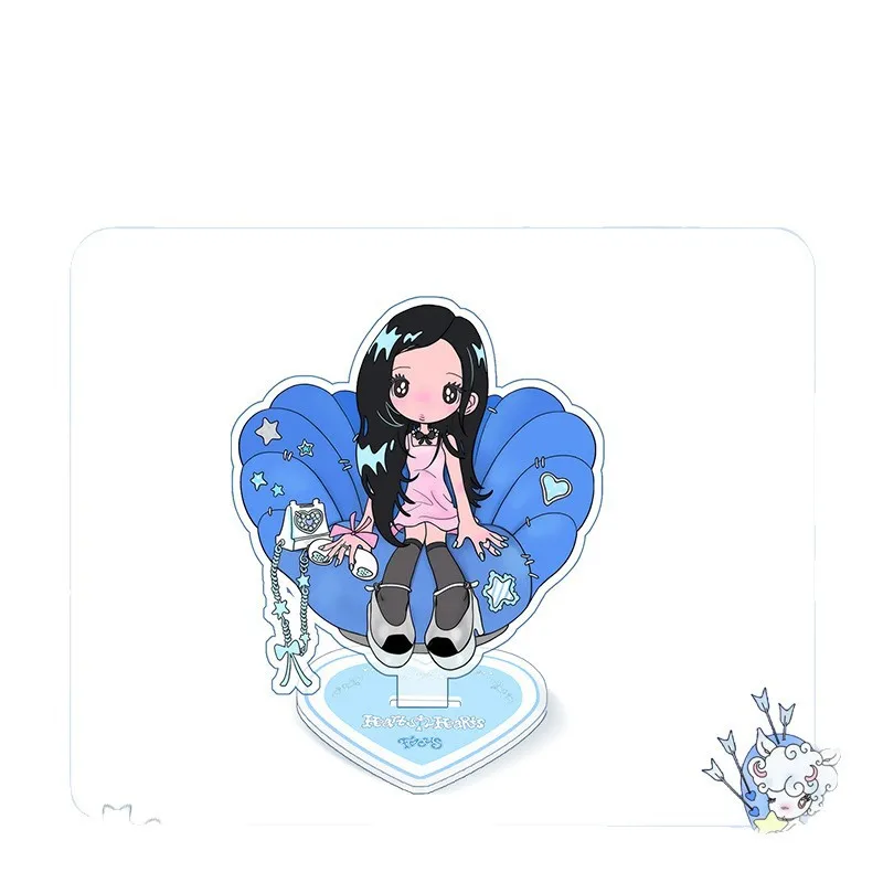 kpop Hearts2Hearts Standee طباعة شخصية لطيف الحلو الاكريليك الروبوت سطح المكتب زخرفة Jiwoo كارمن المشجعين هدية keychian