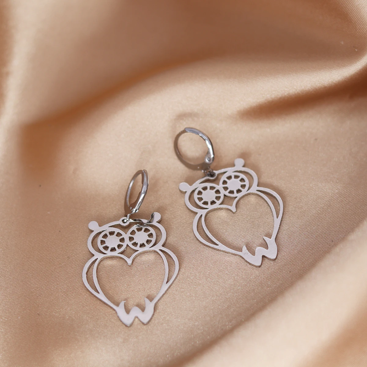 CHENGXUN Owl Earring Cute Animal Heart Piercing Hoop Earrings Stainless Steel Simple Jewelry Birthday Party Gifts for Women