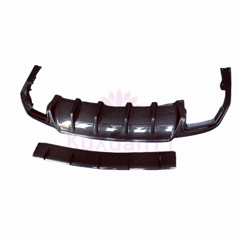 Applicable to 16-18 Masarati Levante M style carbon fiber car rear diffuser rear lip Tail throat body kit