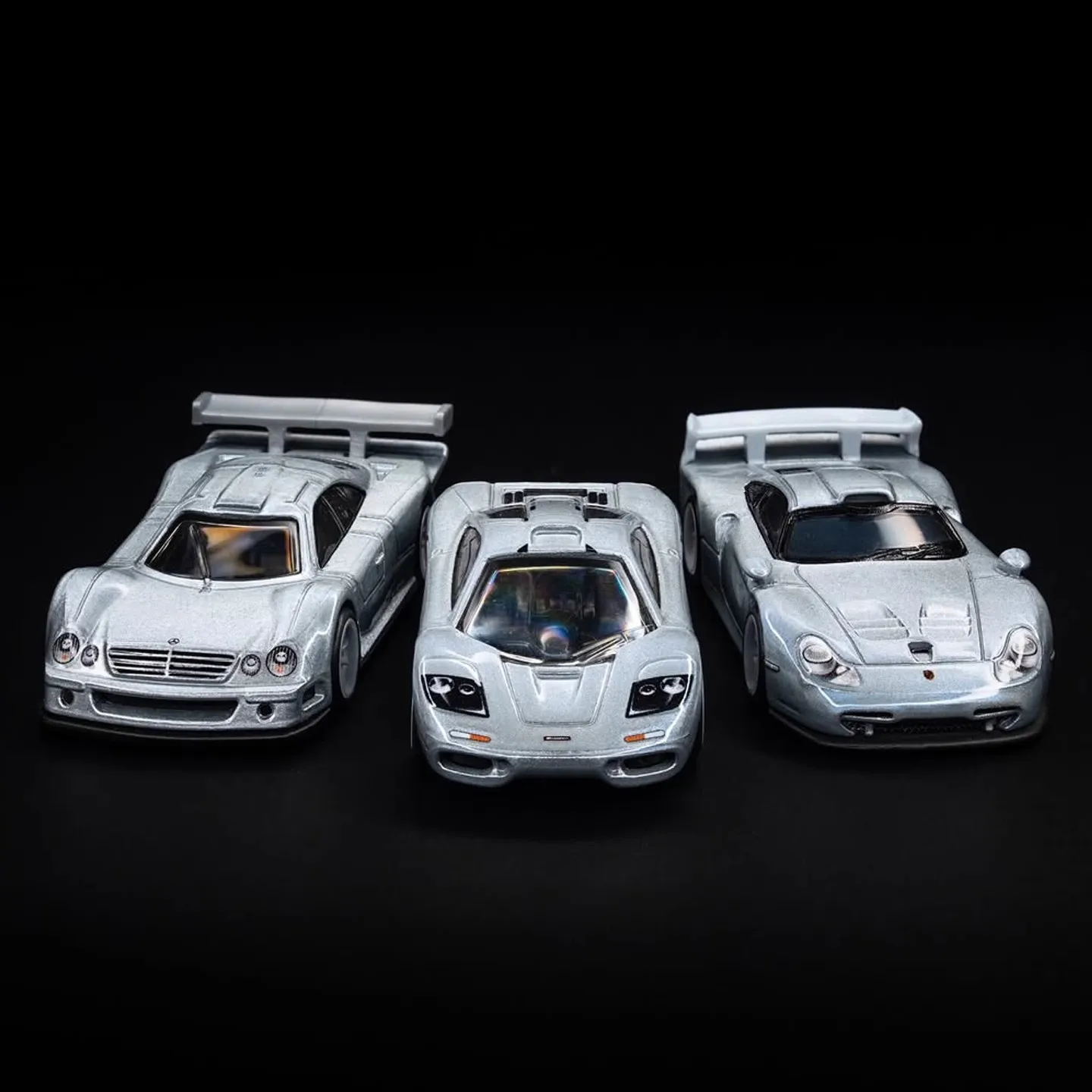 1/64 Hot Wheels Fleet Street Series 1997 Porsche 911 GT1 Mclaren F1 Benz CLK-GTR Model Collectible Toys Custom Birthday Gift view 4