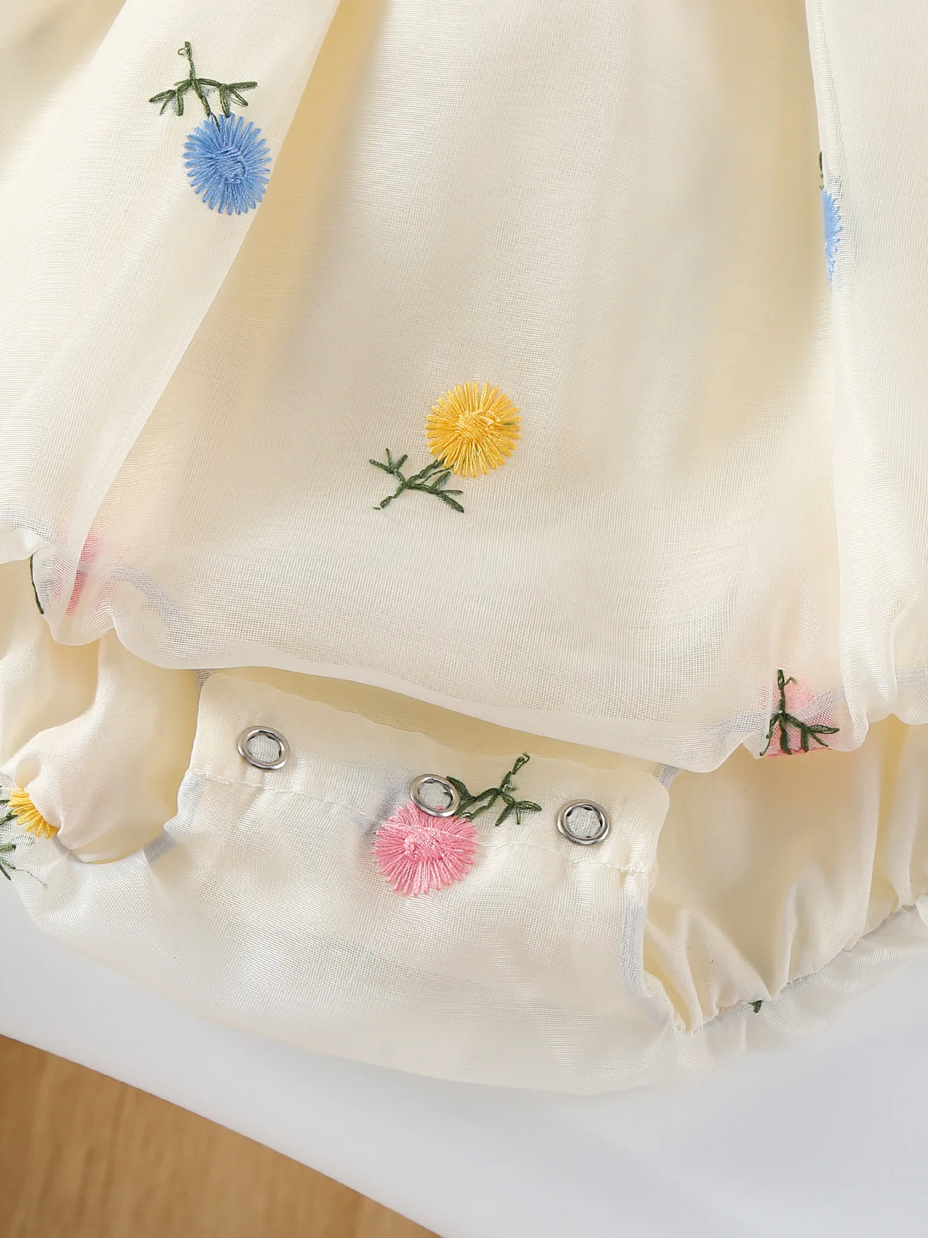 2025 Summer Girls Clothes Floral Infant Bodysuit Embroidery One Piece Sleeveless Baby Jumpsuits