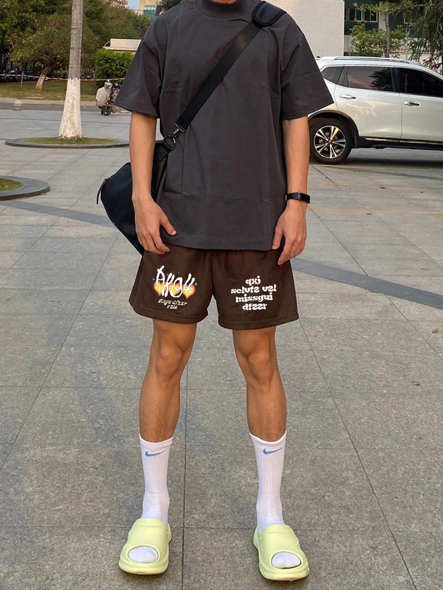 

American Style Casual Basketball Shorts Men's Summer Loose Fit Printed Coffee Color Five-Point Pants Youthful Energy Style