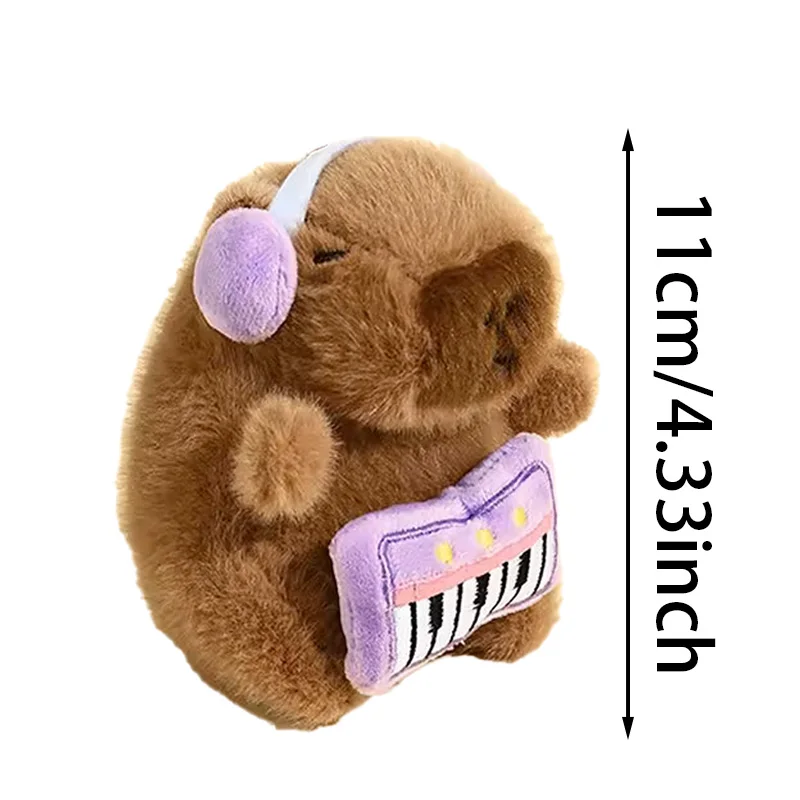 Uroczy pluszowy breloczek kapibara, zawieszka, kapibara z zespołu muzycznego, kreskówkowa kapibara, pluszowa zabawka kapibara, pluszowa lalka kapibara do plecaków, akcesorium, wyjazd