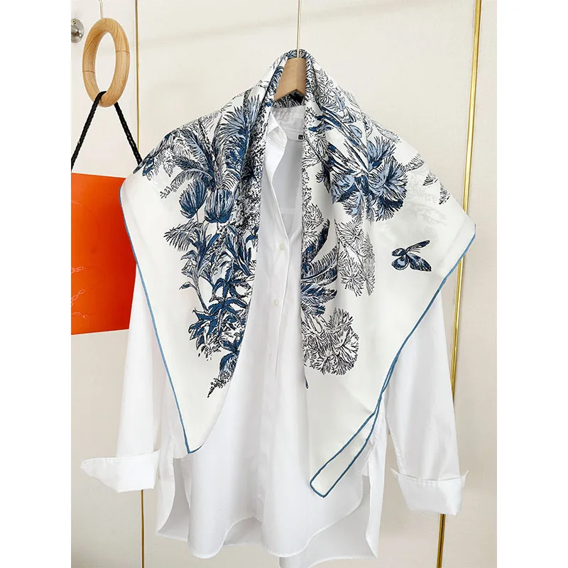 

New jungle-patterned 100% silk twill silk scarf, hand-rolled for women, fashionable and versatile sun protection headscarf shawl