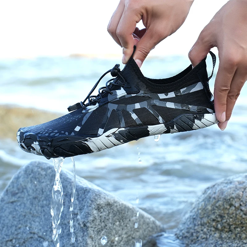 Unisex Camo Barefoot Water Shoes Quick Dry Non Slip Aqua Shoes Beach Swimming Surfing Wading Fishing Upstream Sports Sneakers