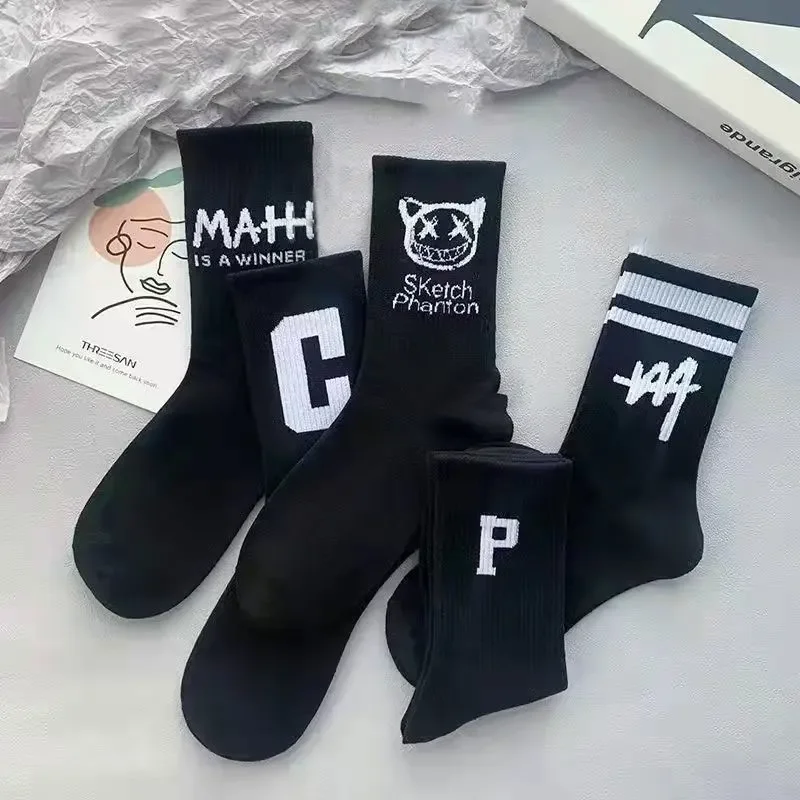 CHRLEISURE Socks Men Fashion All-match Student Mid-tube Socks Black And White Breathable Letters Sports Basketball Socks