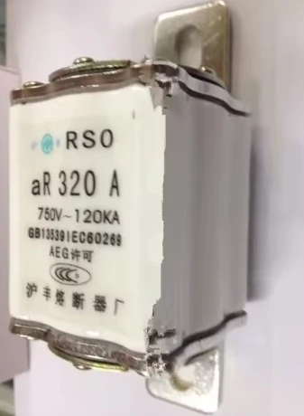 

Предохранители: RS0 320A 750V 120KA / RS0-F00/300-250A / RS0(RS3)-1200 750V 700A / RS0(RS3)-1200 750V 1000A 1250A aR