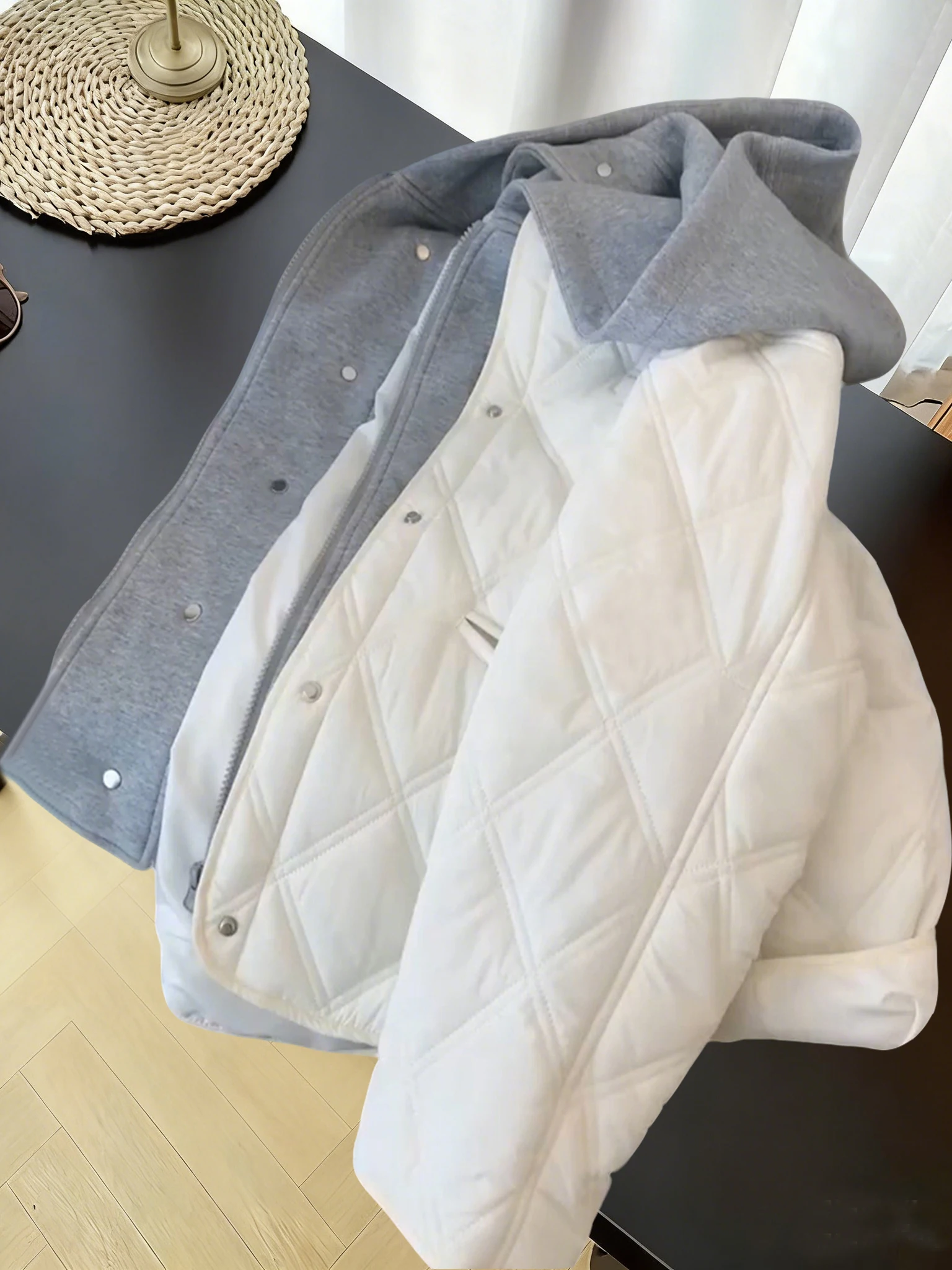 

Уникальная хлопковая куртка с капюшоном в стиле колор-блок, имитация двухслойности, маленький размер, для повседневной носки, простой дизайн