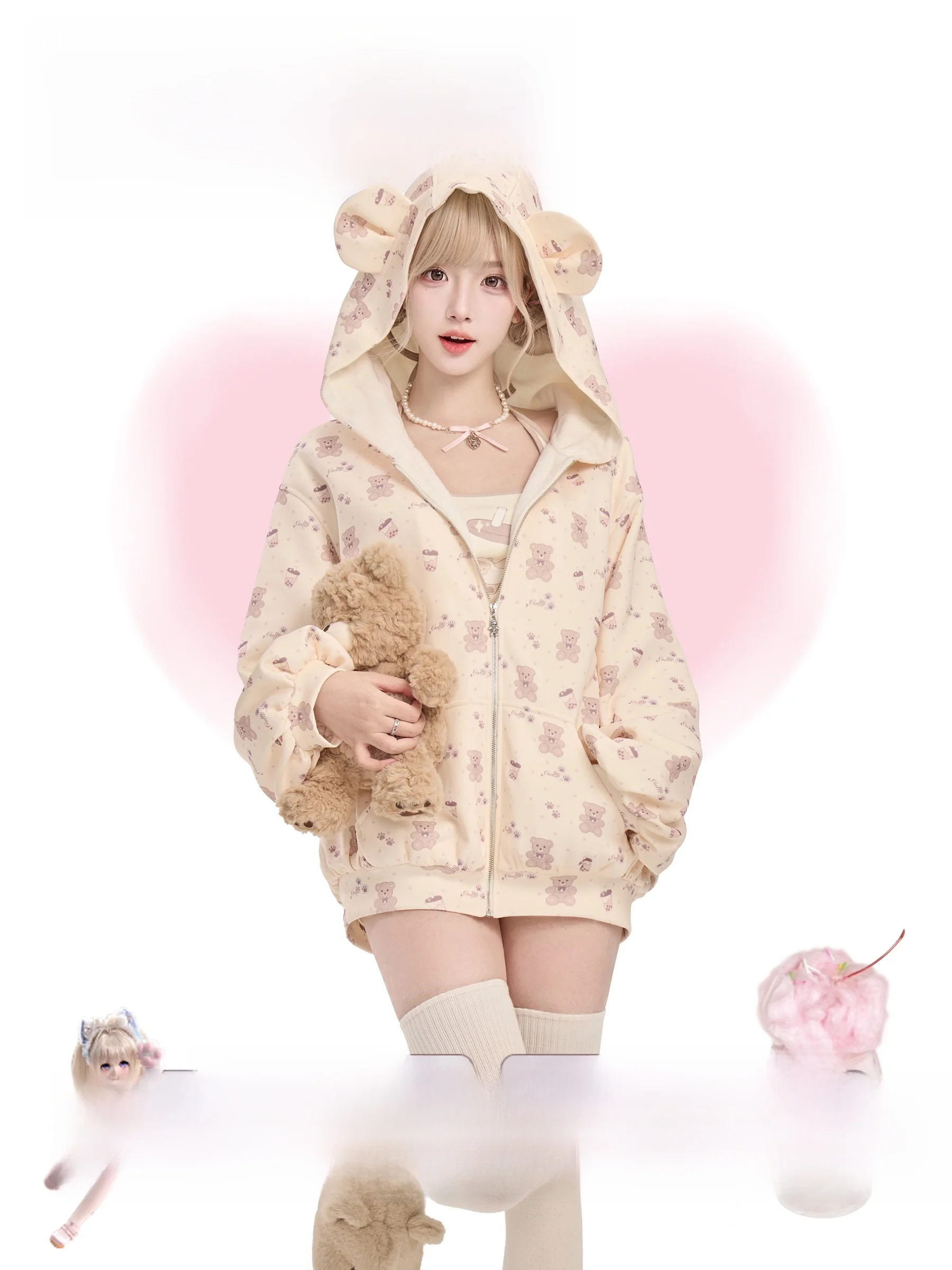 

Cute Bear Print Coconut Girl Daily Style Hanging Neck Strap Light Brown Short Pants Jacket Standard Fit Long Sleeve Zipper Cl...