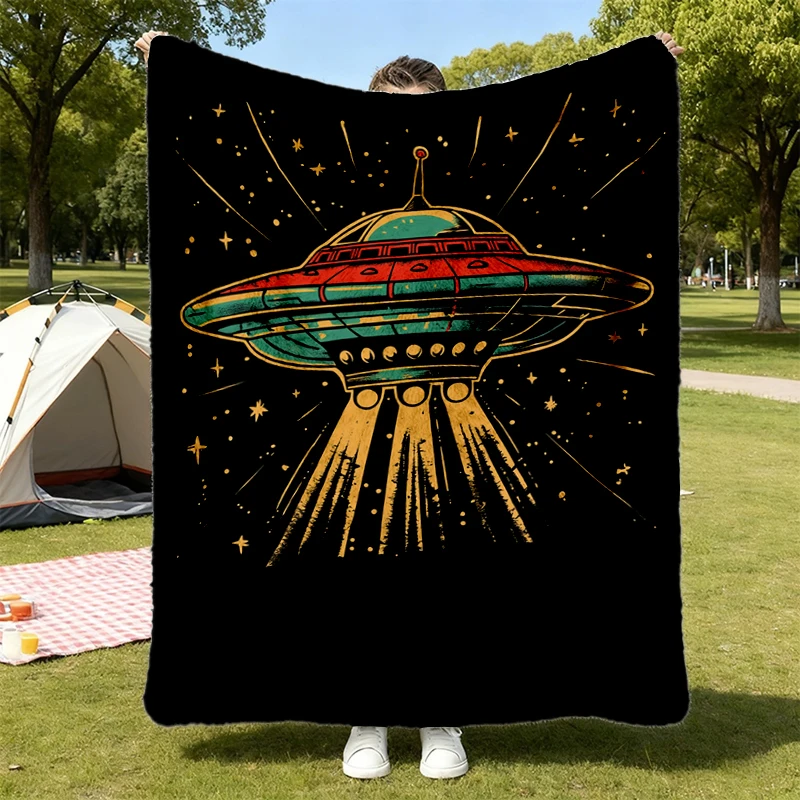 Vintage Retro UFO Flannel Blanket - Alien Flying Saucer Comfy Blanket - Sci-Fi Graphic Soft Blanket - Outer Space Warm B