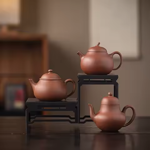 Yixing Zisha Teapot 'The Breathing Pot' - Original Mineral Clay Teapot -