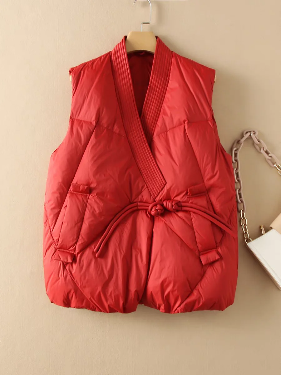 

Red Thiened down Cotton Vest Women's Outerwear New Chinese Sle Winter Faionable Top Coat Warm V-ne ket Detail