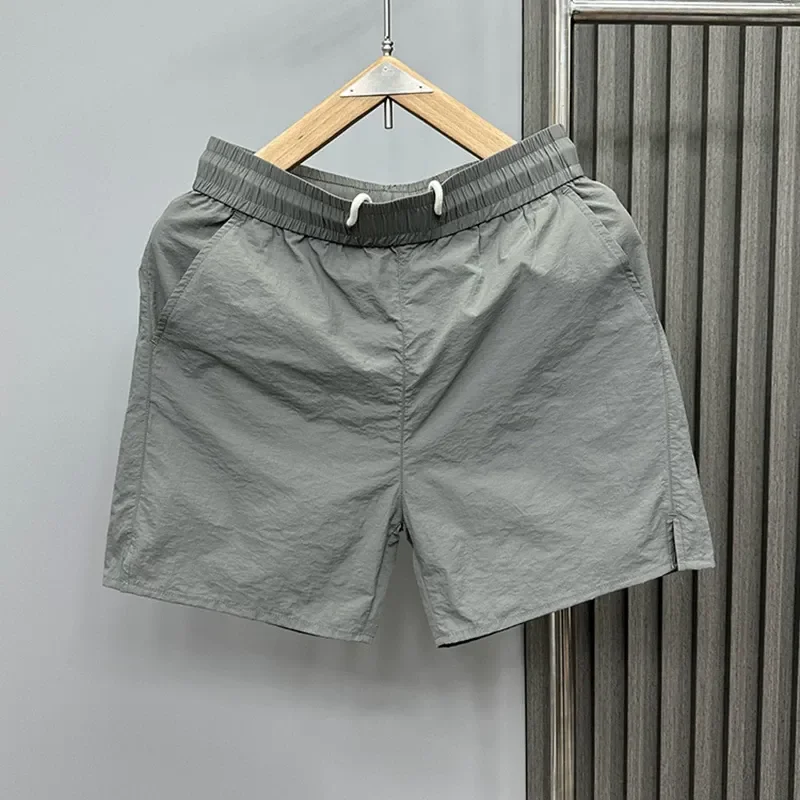 Men's Summer Ice‑Silk‑Feel Casual Shorts, Ultra‑Lightweight Knee‑Length Shorts For Home Running Beach Outdoor Daily Wear