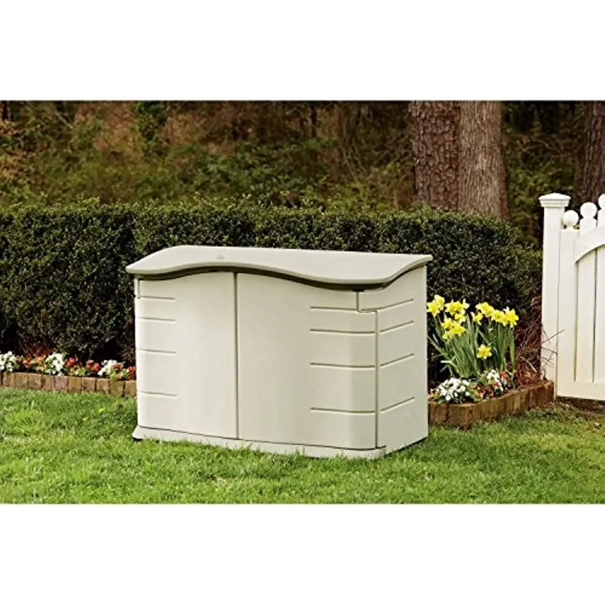 Imagem -02 - Rubbermaid-pequeno Horizontal Resina Armazenamento Shed Resistente às Intempéries Azeitona e Arenito para Jardim Quintal Casa Piscina