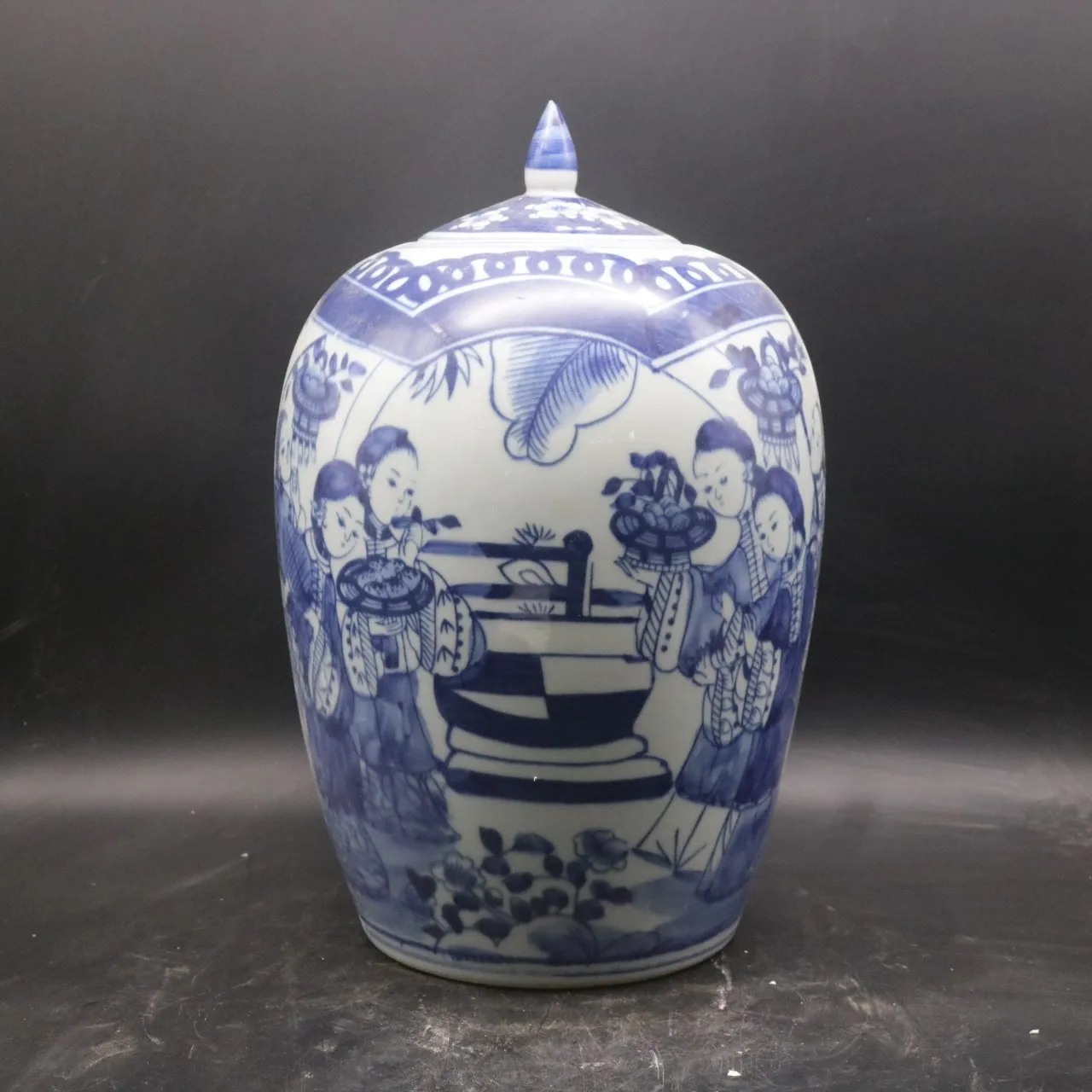 Chinese Blue and White Porcelain Pot Tea Caddy Figure Painting Pattern 14.0 inch