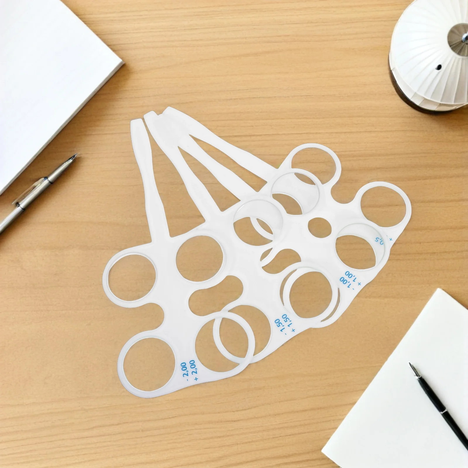 4Pcs Optometry Instrument Flippers 50 100 150 Vision Training Flipper Eye Coordination Optometry Supplies