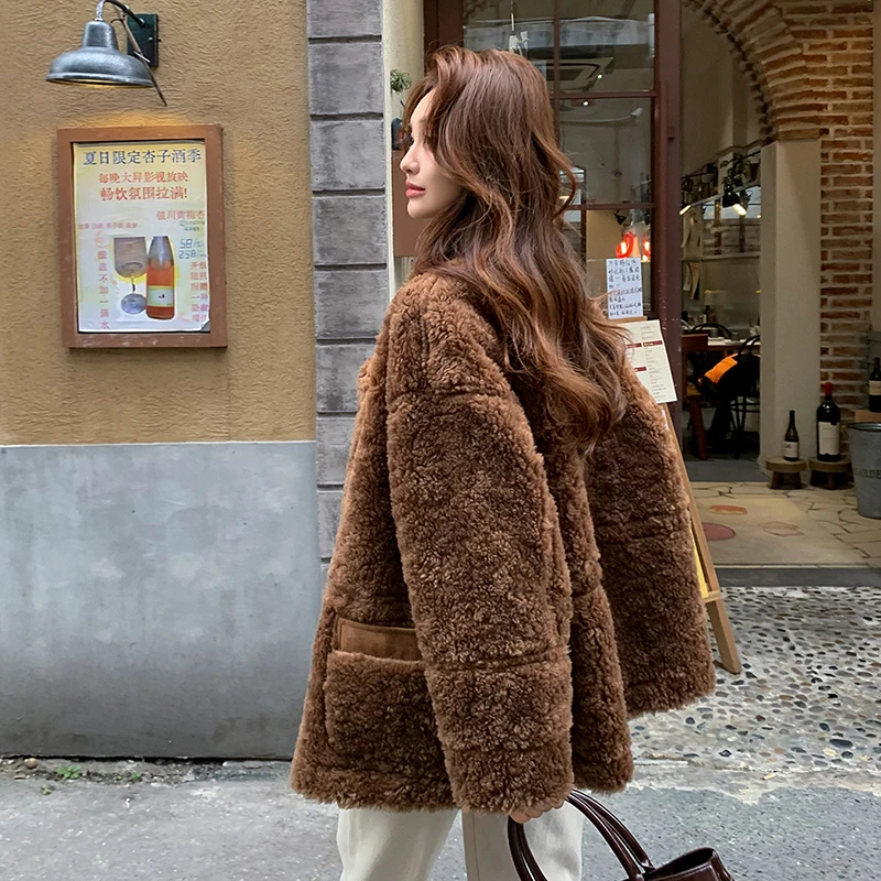 معطف صوف الأغنام للنساء في خريف وشتاء 2025 معطف متكامل من صوف الضأن وصوف قص الأغنام #2