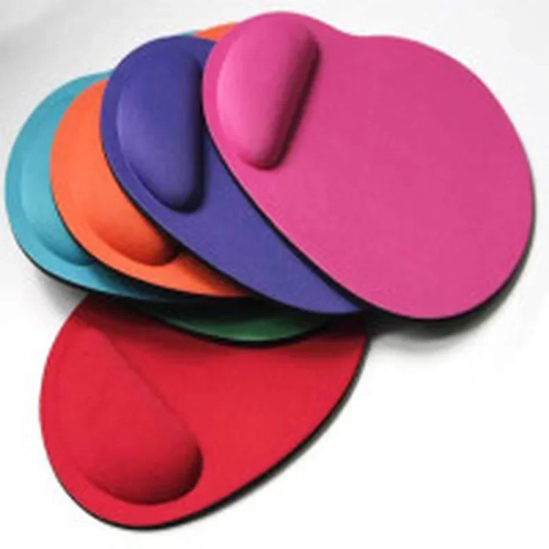 Ergonomisches Mauspad mit Handgelenkauflage, bequeme Handgelenkstütze, rutschfeste Mäusematte, weiches Mauspad für PC, Laptop, Computer, niedliches Mauspad