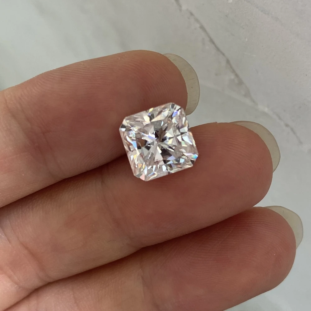 Moissanite Loose Stone Radeon อัญมณีสีขาว Lab สร้างเครื่องประดับเพชรทําวัสดุที่มีใบรับรอง GRA