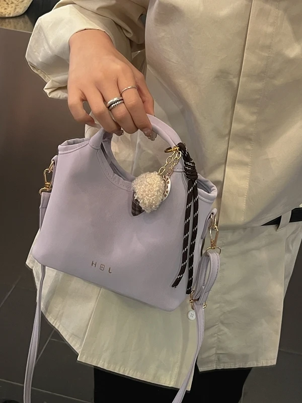 Elegant Tote Bag Women's Fashionable Versatile Handbag Single Shoulder Crossbody Commuter Bag Simple Design Spring 2026