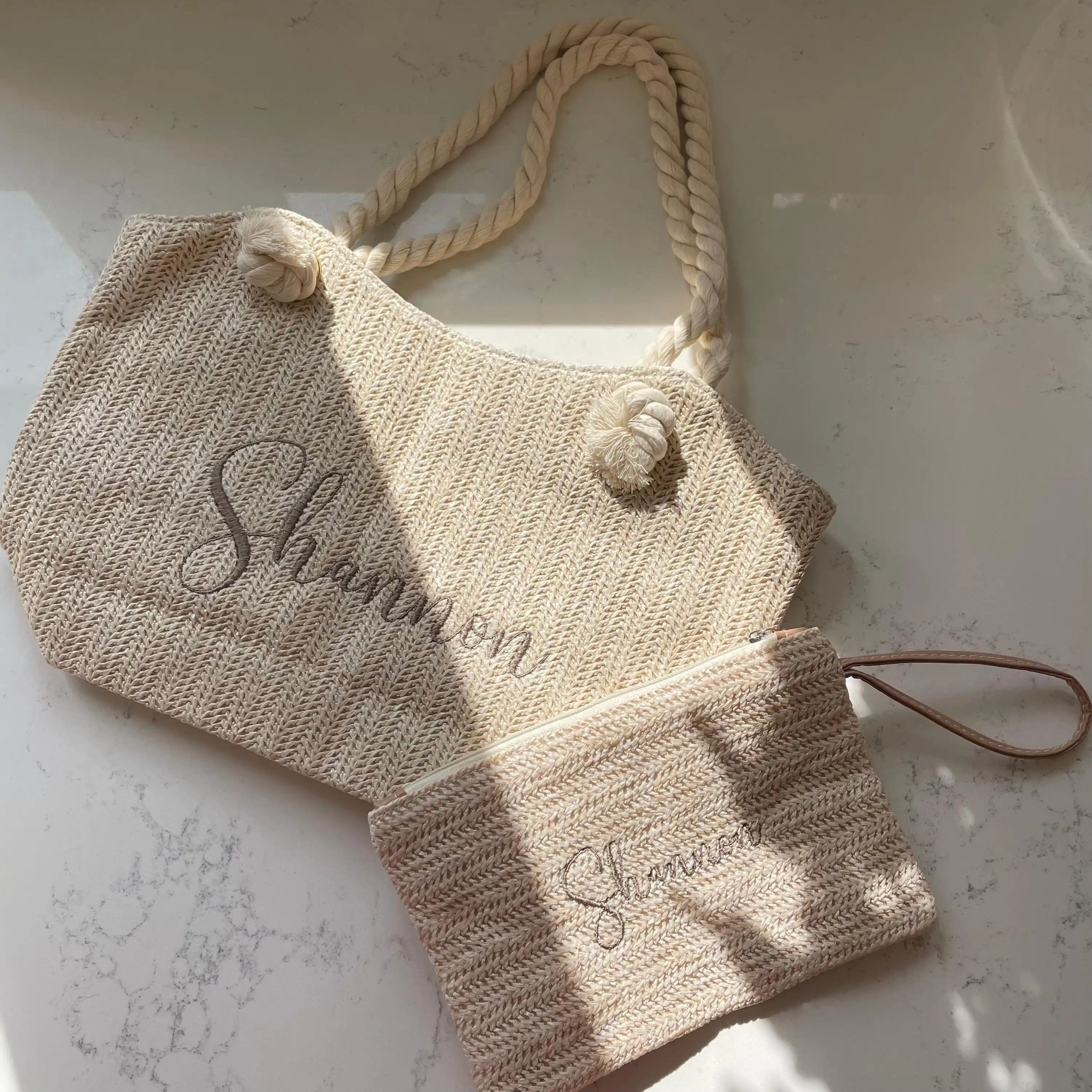 

Personalised Embroidery Straw Rope Handle Tote & Clutch Bag Beach Shoulder Bag Custom Bridesmaid Bags With Name Gift for Her