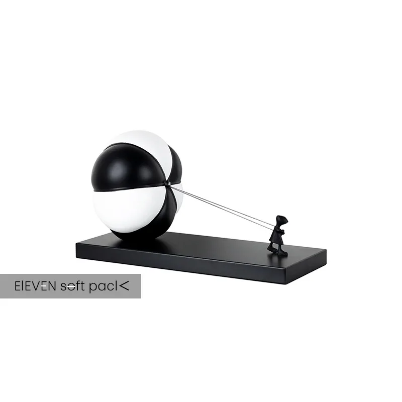 Modern creative balloon children's hotel lobby model room children's room bedroom living room entrance cartoon sculpture ornamen