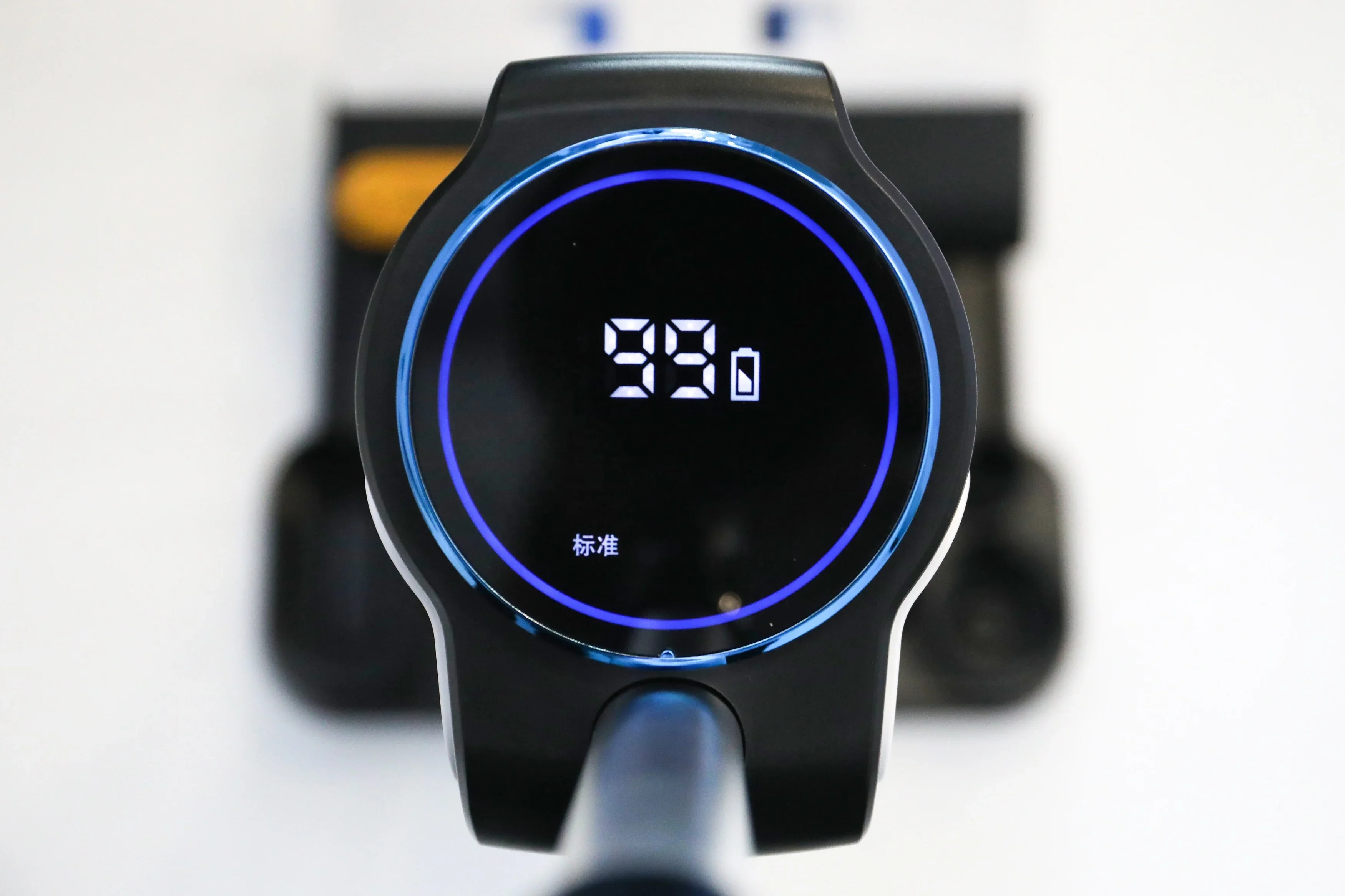 Smart Home appliance Cordless Floor Sweeping Machine with LED Display