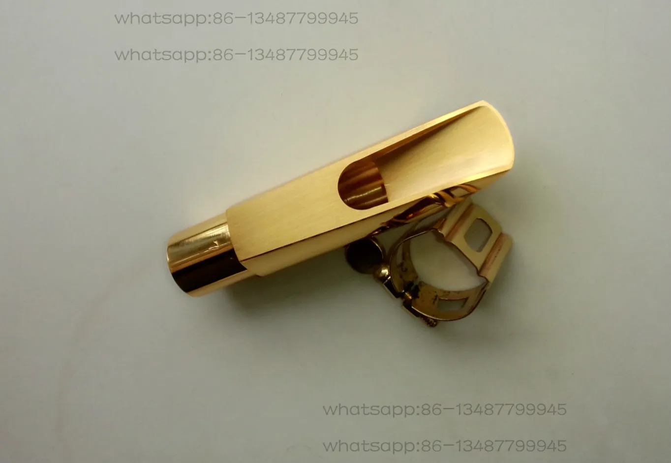 

Модернизированная версия, металл, альт, саксофон, голая медь, флейта, яркий и мощный звук.